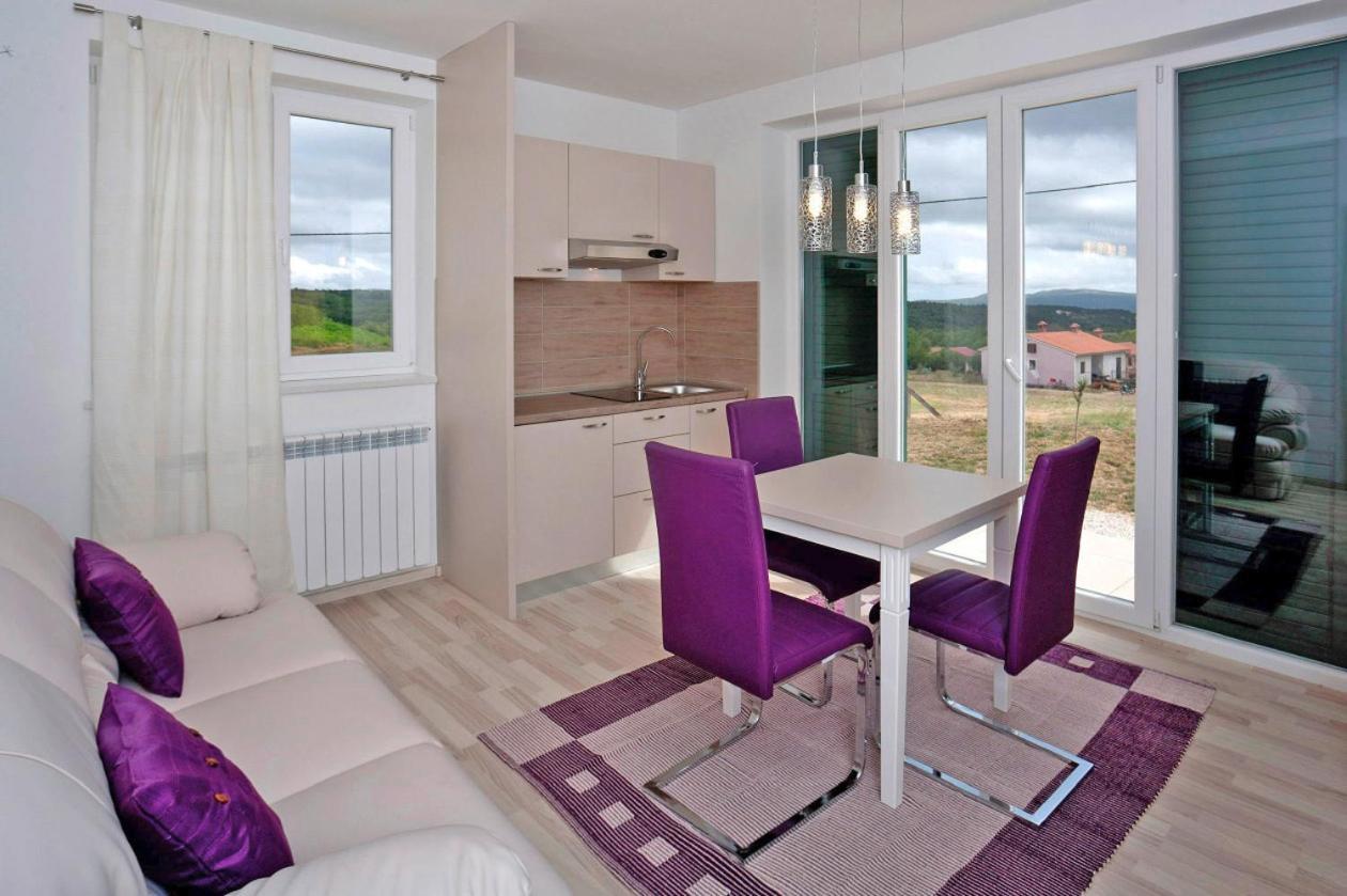 Hotel Kastel Pineta In Sveti Martin * Istrien à Nedeščina Extérieur photo