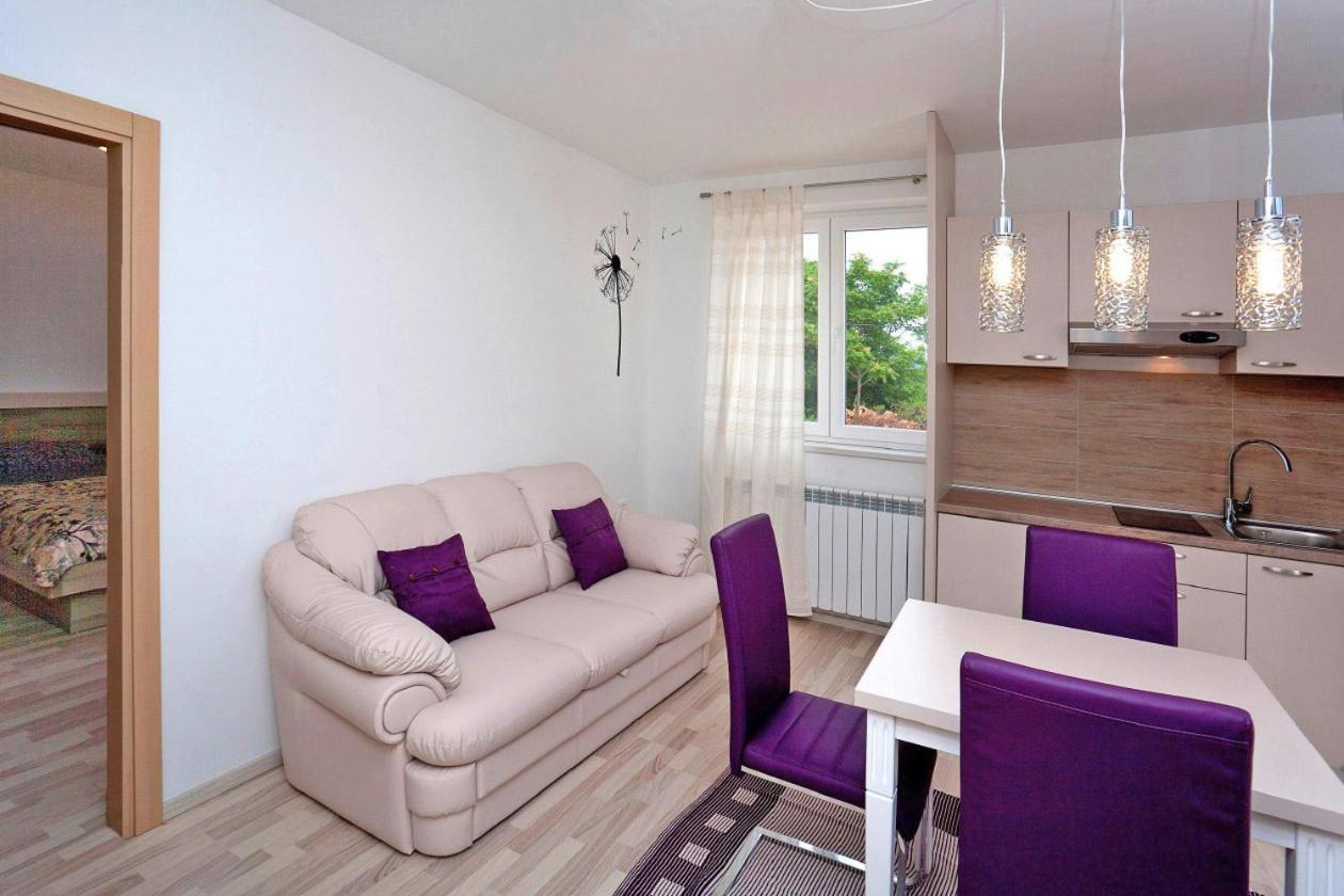 Hotel Kastel Pineta In Sveti Martin * Istrien à Nedeščina Extérieur photo
